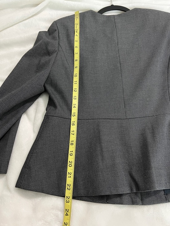Ann Taylor 2 piece business professional Gray Skirt Suit Size 10 NWT - Picture 12 of 14